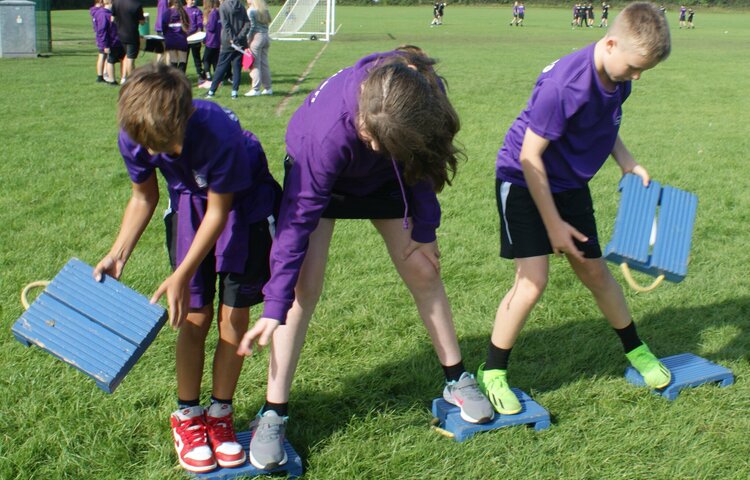 Image of Year 7 Work Together in Team Building Day